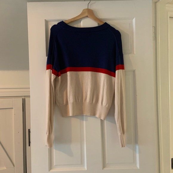 Aritzia Wilfred Free striped sweater in size small. - Picture 4 of 4